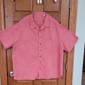 Tommy Bahama Men's Pink Short Sleeve Shirt